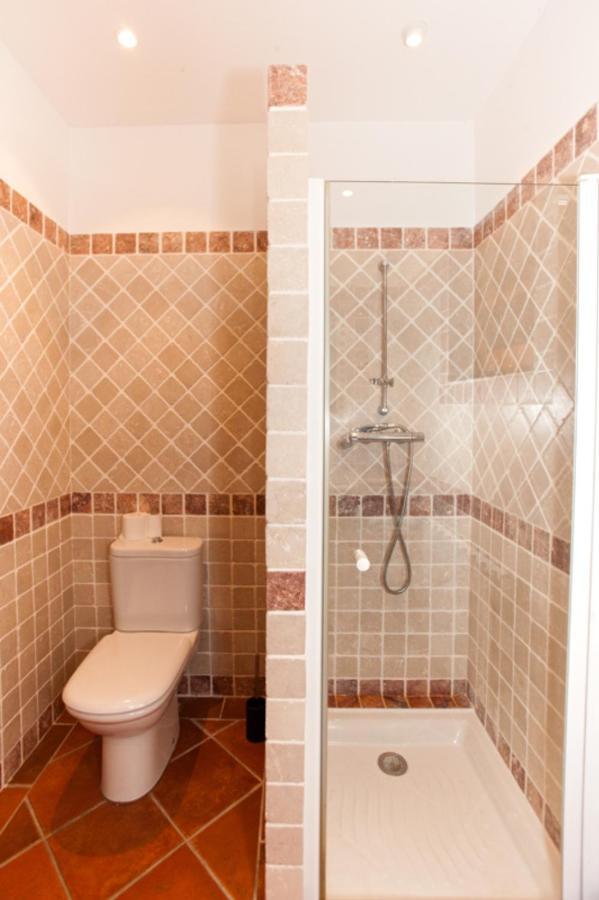 Campu Latinu Apartment Lama Bagian luar foto